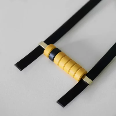 97° Colar Cerámica-Pel Amarelo-Negro 7