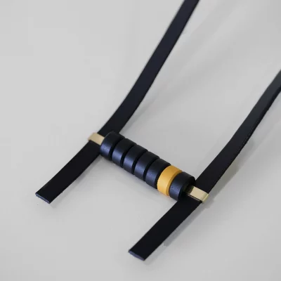 97° Colar Cerámica-Pel Negro-Amarelo 7